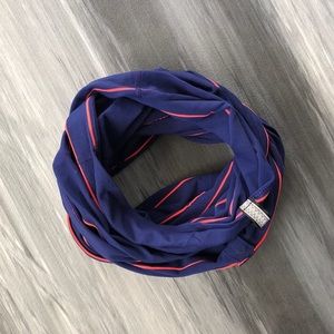 Lululemon Vinyasa Scarf